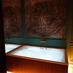 Z Jacuzzi Art Koletek Krakow